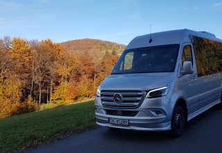 Przewóz osób Mercedes Sprinter VIP klasa 2019r.