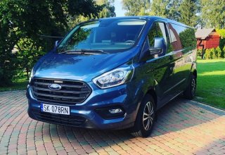 Wynajem Busów / Busa z kierowcą / Bez kierowcy - Ford Custom 9 osobowy