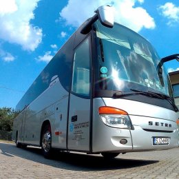 HenryBus  - Wynajem Autokarów autobusów przewóz osób - Wynajem busów