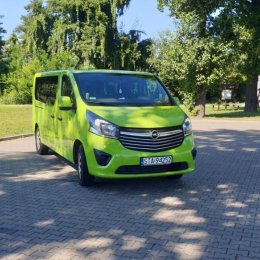 Wynajem busa Vivaro LONG - Wynajem busów