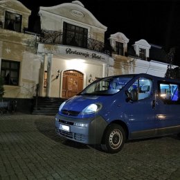 Transport osób busem 8+1 - Wynajem busów