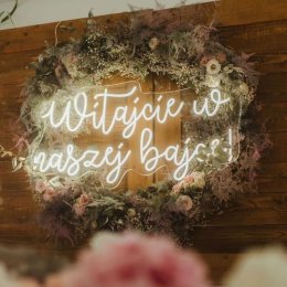 Pora na neona - Dekoracje świetlne