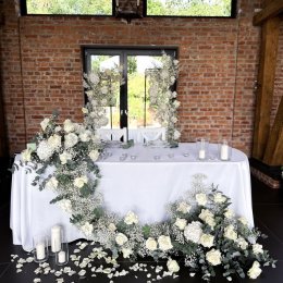 Winietka dekoruje - Dekoracje sali