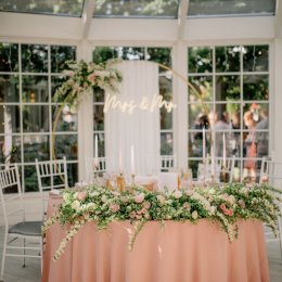 Pinagro Pracownia Florystyczna - Dekoracje sali