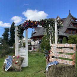 zjawiskowe i kompleksowe dekoracje kwiatowe - Dekoracje sali