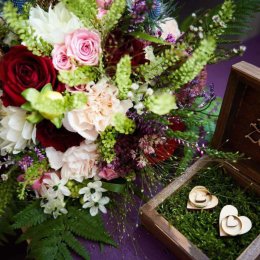 Kwiaciarnia Skrzydlata - Dekoracje sali