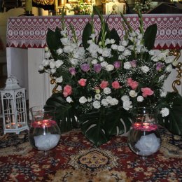Liliana Strózik Dekoracja Kościoła - Dekoracje sali