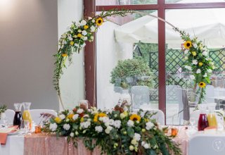 ZŁOTE WESELE - DEKOROWANIE SAL WESELNYCH, KOŚCIOŁÓW