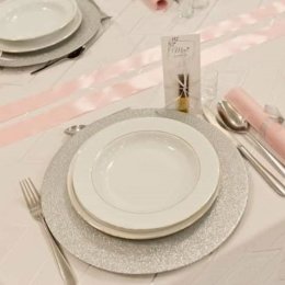 Wynajem podtalerzy - złote i srebrne podtalerze - Dekoracje sali