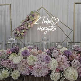 Kwiatowo Zakręcona - Dekoracje sali