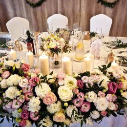 Kompleksowa dekoracja florystyczna - Dekoracje sali