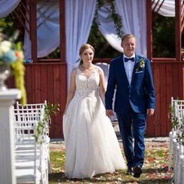 Dekoracje ślubne plus wypożyczalnia chiavari i inne - Dekoracje sali