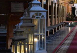 Latarnie drewniane, lampiony , dekoracja kościoła, dekoracje ślubne