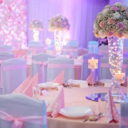 Dekoracje ślubne,dekoracje sal,dekoracje kościołów,*bukiety ślubne,aut - Dekoracje sali