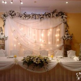 Dekoracje sal weselnych i kościołów.  - Dekoracje sali