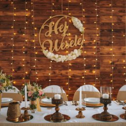 Dekoracja sali,kościoła dekoracja światłem, napis love, bukiet - Dekoracje sali