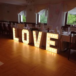 Napis LOVE , dekoracje ślubne , sal weselnych , balony z helem - Dekoracje sali