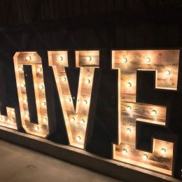Drewniany Ręcznie robiony Napis LOVE - Dekoracje sali