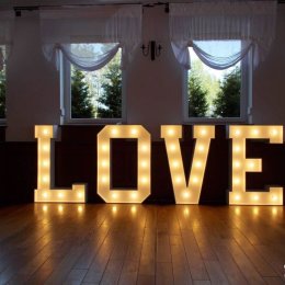 Napis LOVE WYNAJEM, dekoracja światłem FOTO BUDKA!!! - Dekoracje sali