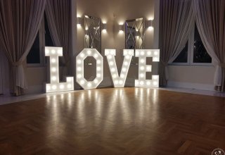 Napis LOVE ślub wesele poprawiny