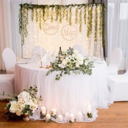 ścianka weselna  miedź kurtyna LED, tło za parą młodą terminy na 2020 - Dekoracje sali