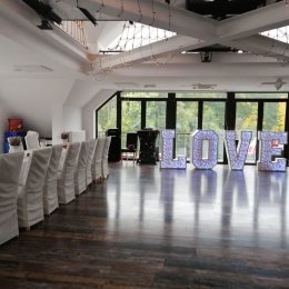 Moniadekoracje - dekoracje okolicznościowe - Dekoracje sali