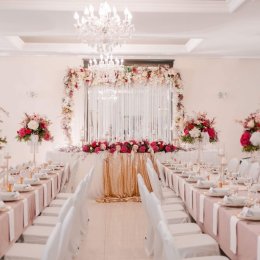 Instytut Dekoracji - Dekoracje sali