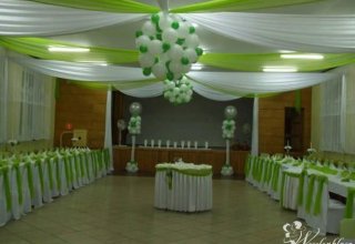 dekoracje sal kosciola samochodu