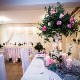 Decoflore - dekoracje weselne, ślubne, bukiety, papeteria ślubna - Dekoracje sali