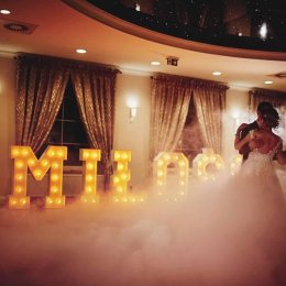 Napis Świetlny MIŁOŚĆ - Dekoracje sali