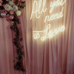 Wypożyczalnia dekoracji ślubnych i weselnych - Dekoracje sali