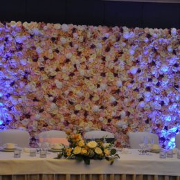 BUKIETOVA - ścianka kwiatowa - Dekoracje sali