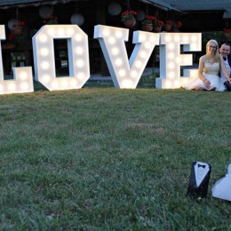 Decortessa- Florystyka,  Fotobudka, Balony - Dekoracje sali