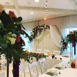 Pracownia Florystyczna- dekoracje sal, kościoła, napis love fotobudka - Dekoracje sali