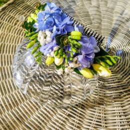 Dekoracje sali weselnej , bukiet ślubny , wystrój kościoła . - Dekoracje sali