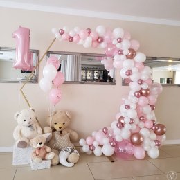 Dekorenia - Dekoracja sal, kościołów, florystyka ślubna, napis LOVE - Dekoracje sali