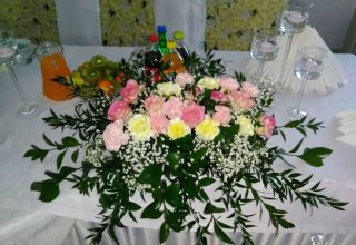 Dekoracja kościoła, sali weselnej, bukiety itp.