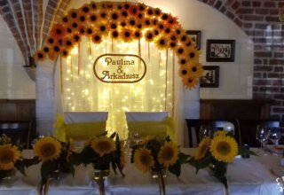 Your Wedding- dekorowanie sal weselnych, kościoła i auta