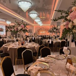 Adzikowy Dworek - Sale weselne