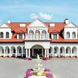 Dwór Biesiadny - Sale weselne