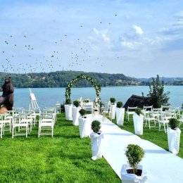 Wichrowe Wzgórze - Sale weselne