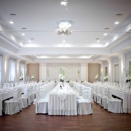 Leśny Dworek - Sale weselne