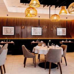 Four Grand Ascot Hotel - Sale weselne