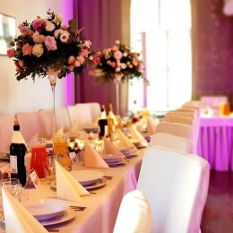 Restauracja Przyjaciele i Znajomi - Sale weselne