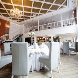 Restauracja Kropka - Sale weselne