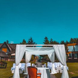 Dom Wypoczynkowy Pod Strzechą - Sale weselne