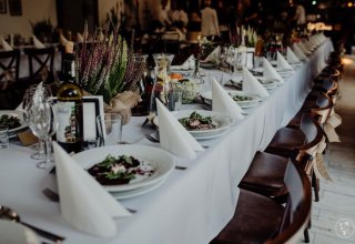 Old Tree Villa & Restaurant