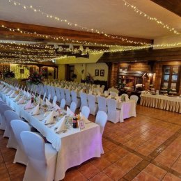 Ośrodek Wypoczynkowy Natura - Sale weselne