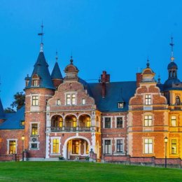 PAŁAC  KOBYLNIKI - Sale weselne