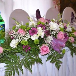 Uncle Michael Restaurant - Sale weselne